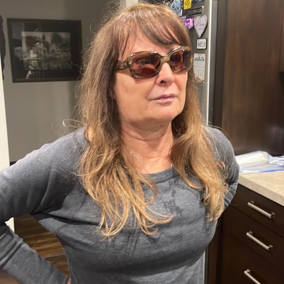 Gorgeous Chanel Sunglasses 🕶️ - Picture 5 of 12